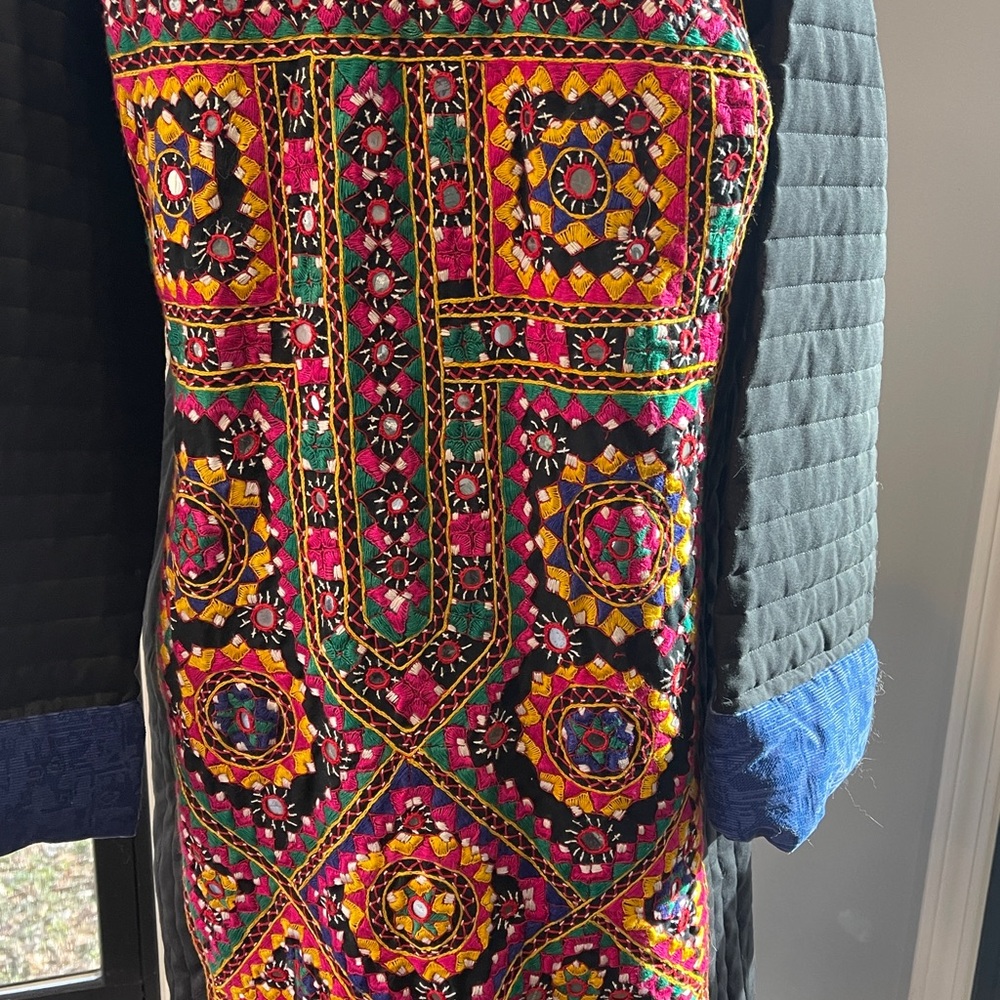 OS Boho Quilted Embroidered Coat - Picture 7 of 13